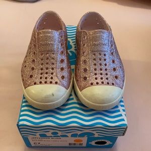 Native Water Shoe — Jefferson Bling in pink bling